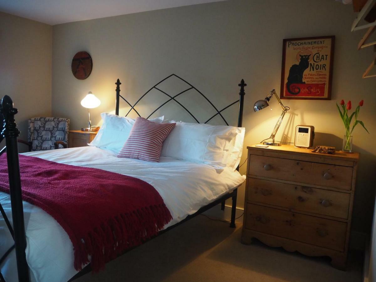 Home Barn Bed And Breakfast Yeovil Exteriör bild