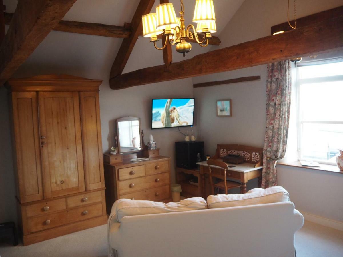 Home Barn Bed And Breakfast Yeovil Exteriör bild