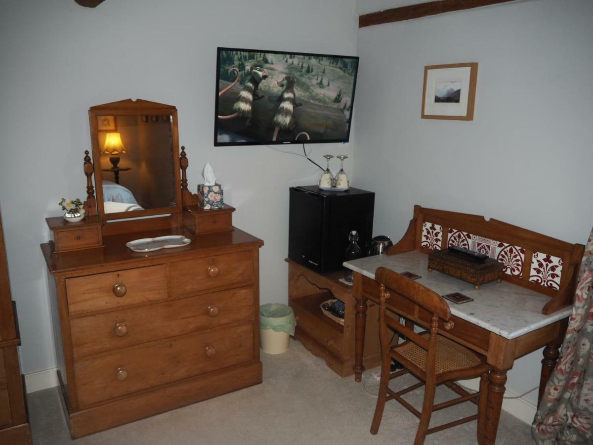 Home Barn Bed And Breakfast Yeovil Exteriör bild
